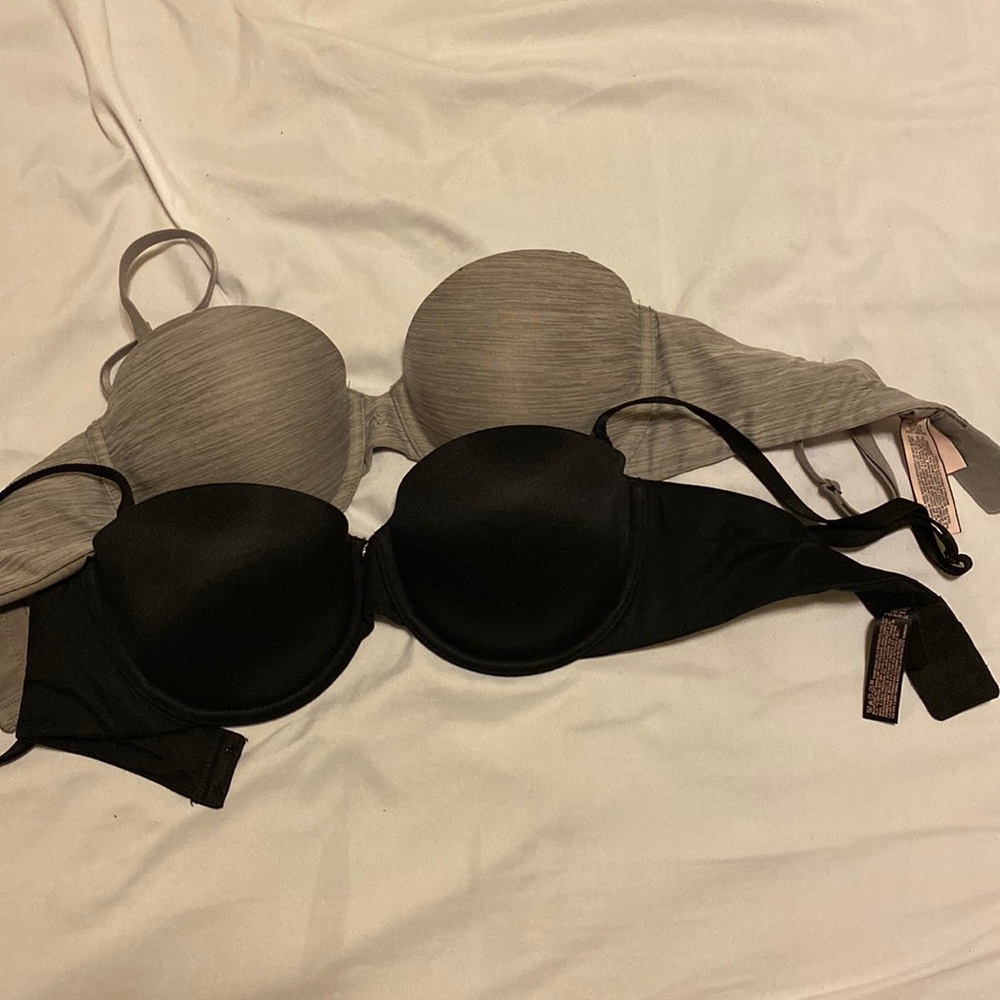 Set of 32D Victoria’s Secret Bras
